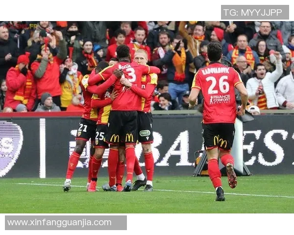 法乙联赛精彩对决朗斯主场迎战奥兰斯争夺三分